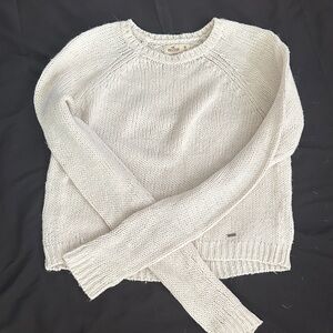 White Sweater Hollister M